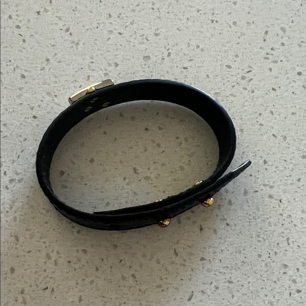 Louis Vuitton Leather LV Twist Bracelet in Black and Gold | Barely Used - Picture 5 of 6